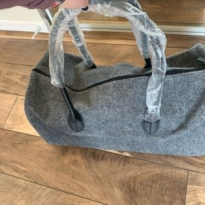 Large DSW duffel bag